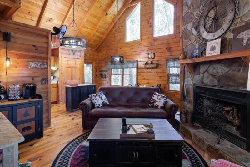 Mountain Time Cabin, Hot Tub, Fire Pit, Fireplace Villa Blue Ridge Kültér fotó