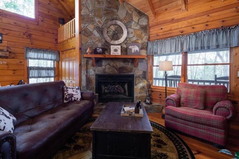 Mountain Time Cabin, Hot Tub, Fire Pit, Fireplace Villa Blue Ridge Kültér fotó